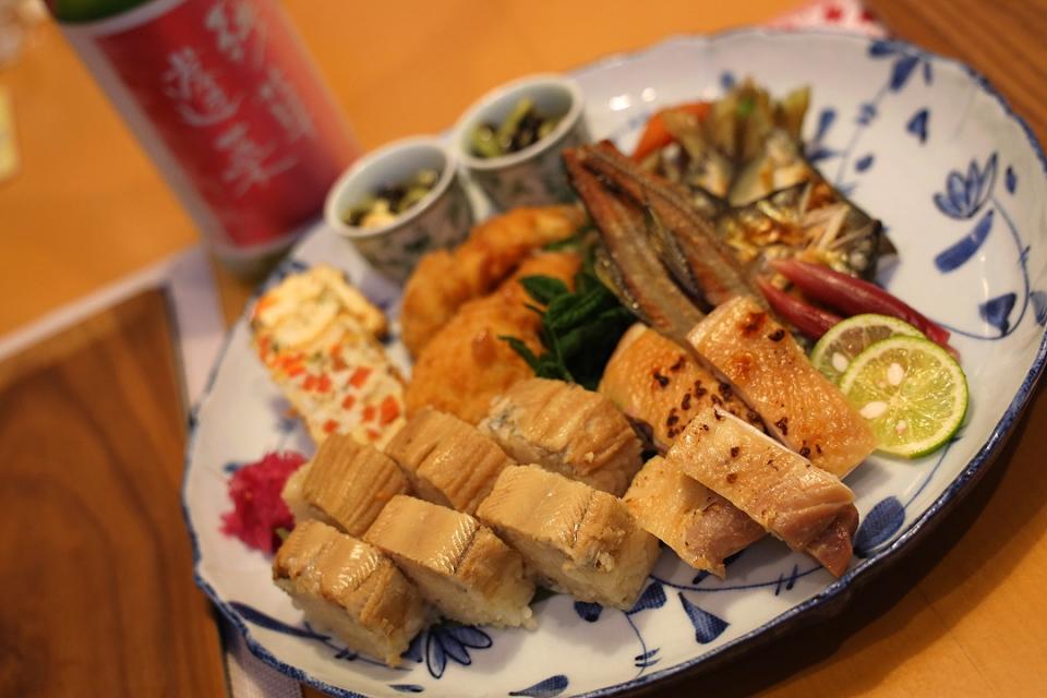 秀治郎ごはん🍚＆残草蓬莱